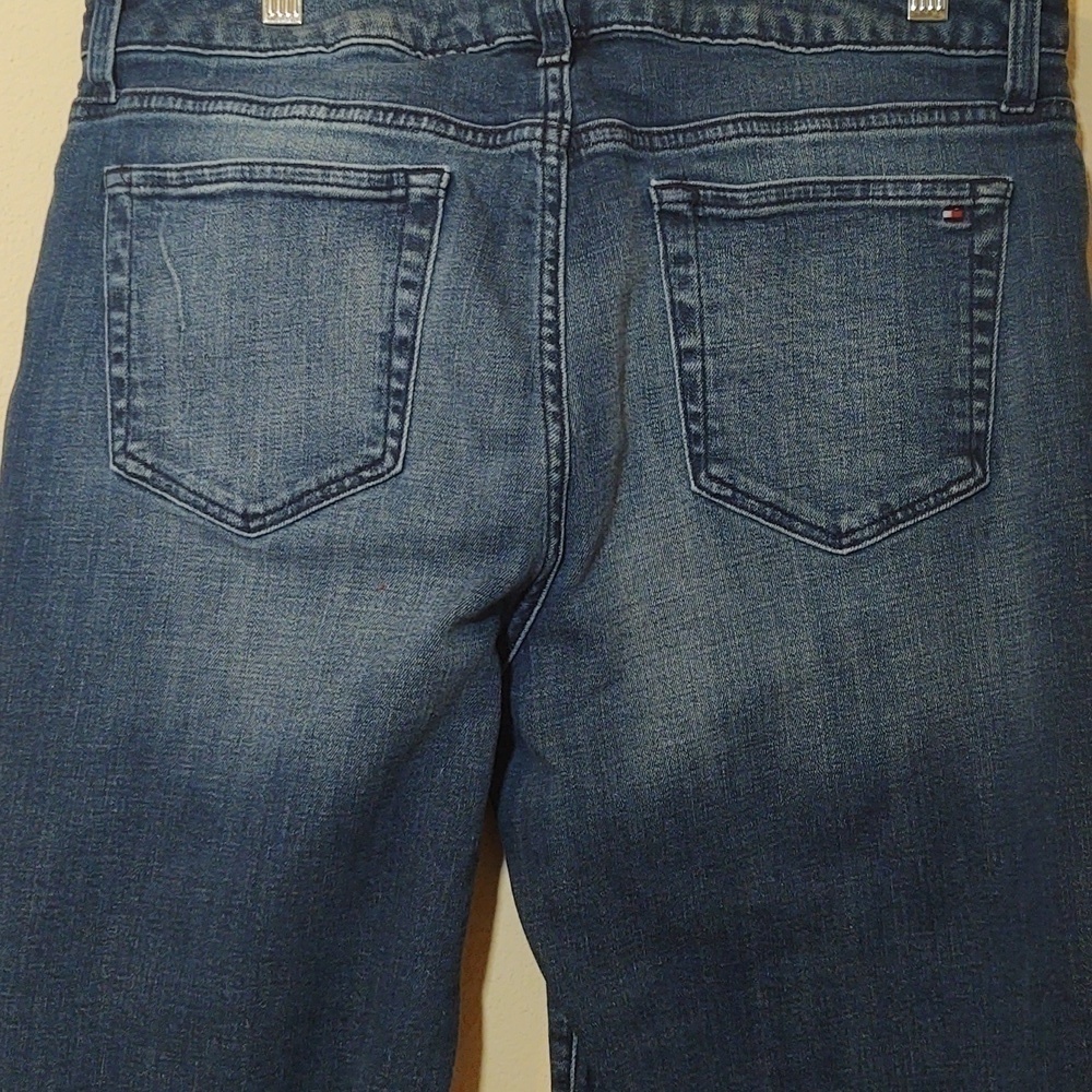 Tommy Hilfiger Women's Wide Leg Crop Jeans - Picture 4 of 11